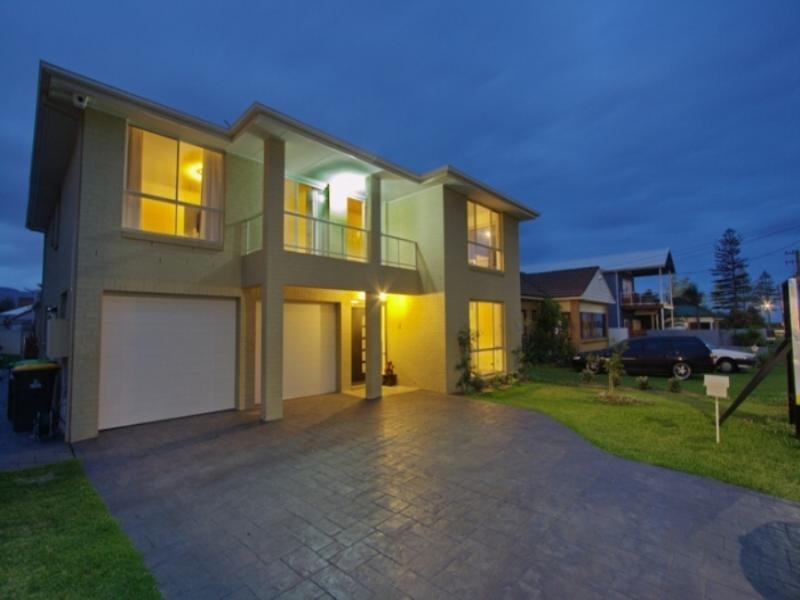 14 Farrell Road, Bulli NSW 2516