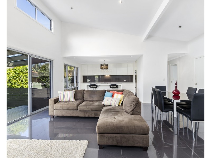 6 Redman Avenue, Thirroul NSW 2515