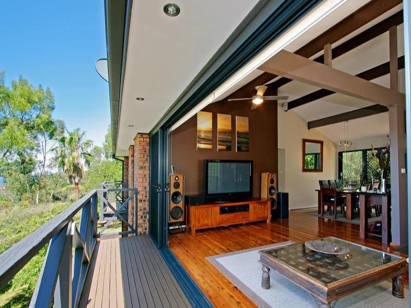 38 Squires Crescent, Coledale NSW 2515