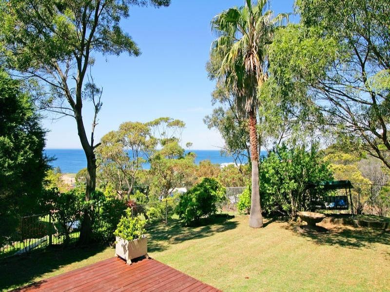 38 Squires Crescent, Coledale NSW 2515