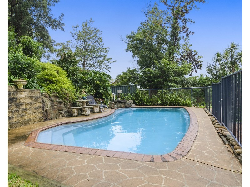 55 Armagh Parade, Thirroul NSW 2515