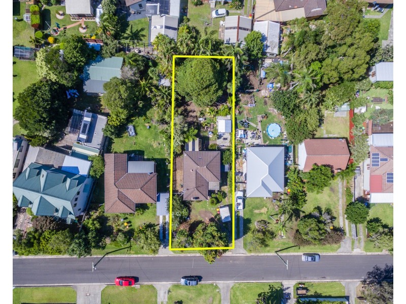 31 Westmacott Parade, Bulli NSW 2516