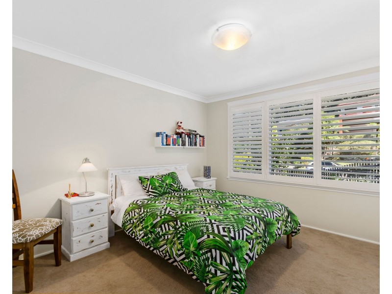 13 Cornock Avenue, Thirroul NSW 2515