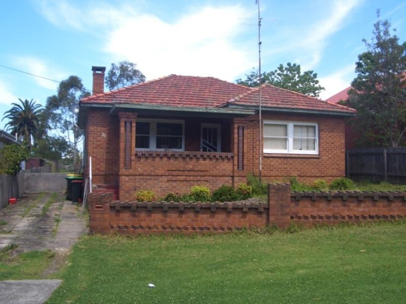 33 Mountain Road, Austinmer NSW 2515