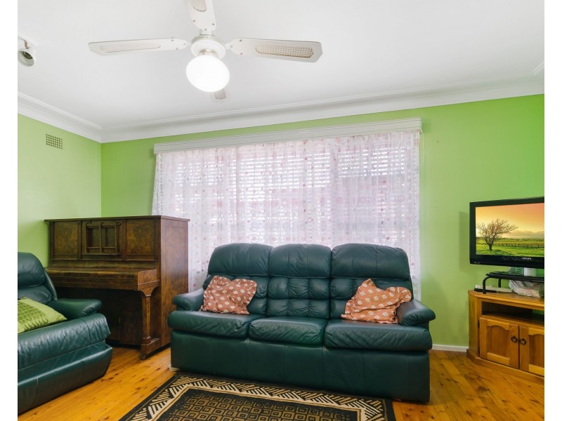 9 Range Place, Bulli NSW 2516