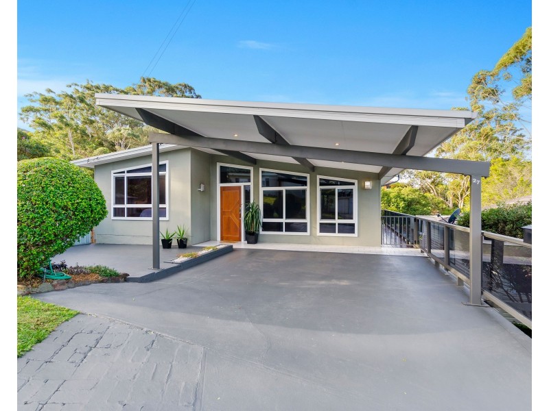 27 Arunta Drive, Thirroul NSW 2515