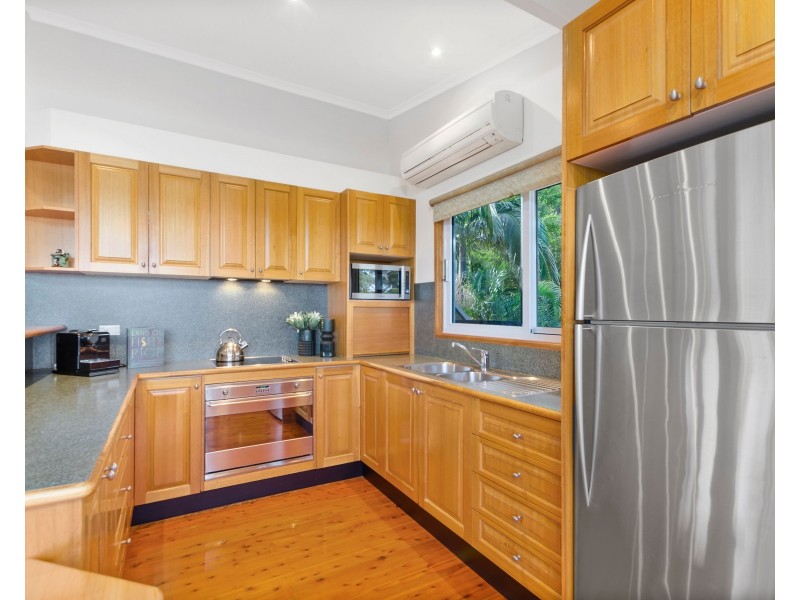 27 Arunta Drive, Thirroul NSW 2515