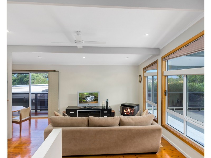 27 Arunta Drive, Thirroul NSW 2515