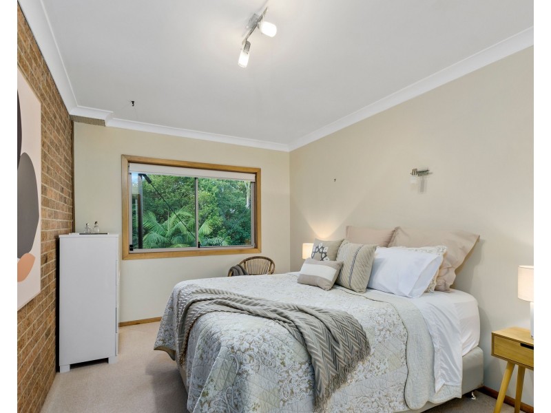 27 Arunta Drive, Thirroul NSW 2515