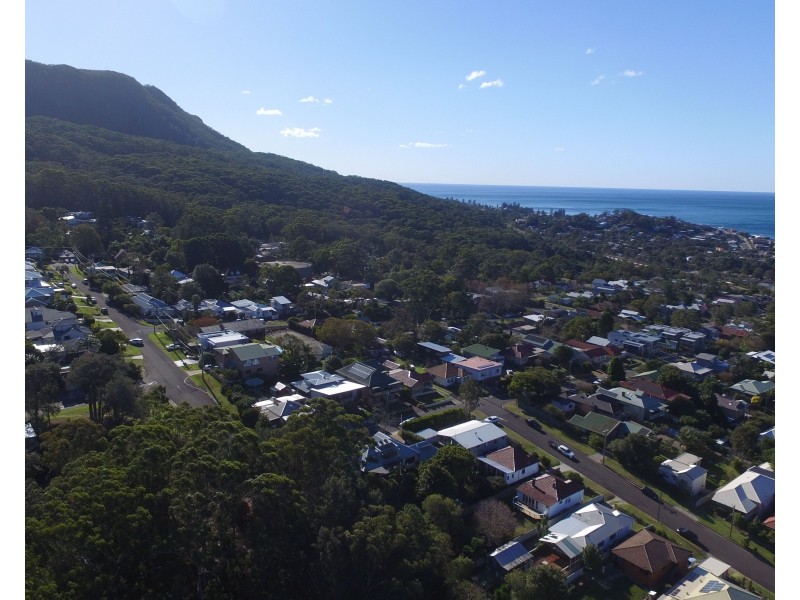 27 Arunta Drive, Thirroul NSW 2515