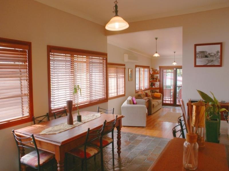 20 Sandhurst Street, Bulli NSW 2516