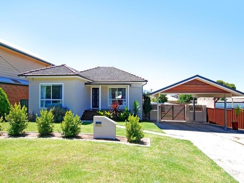 2 Ronald Street, Corrimal NSW 2518