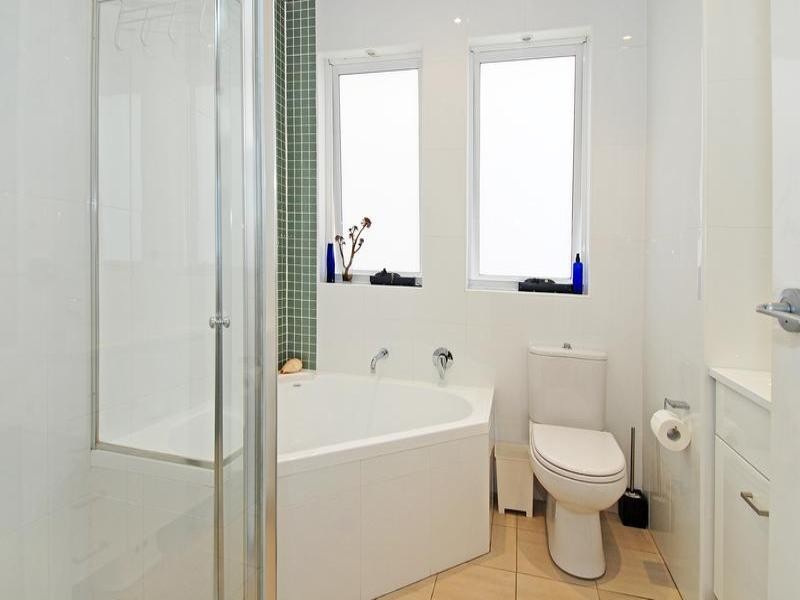 2 Ronald Street, Corrimal NSW 2518