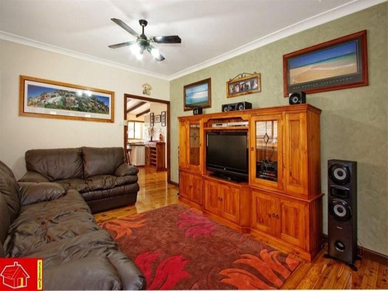 28 Hobart Street, Bulli NSW 2516