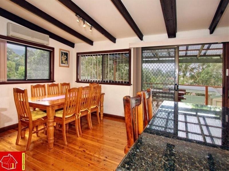 28 Hobart Street, Bulli NSW 2516