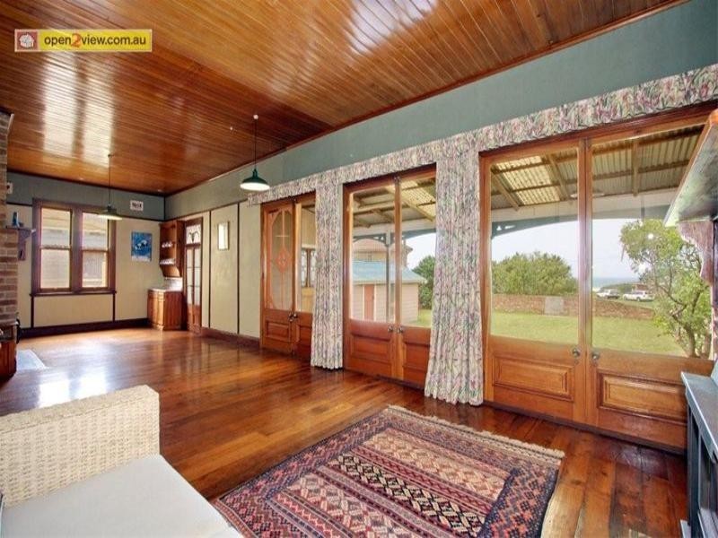 229 Lawrence Hargrave Drive, Thirroul NSW 2515