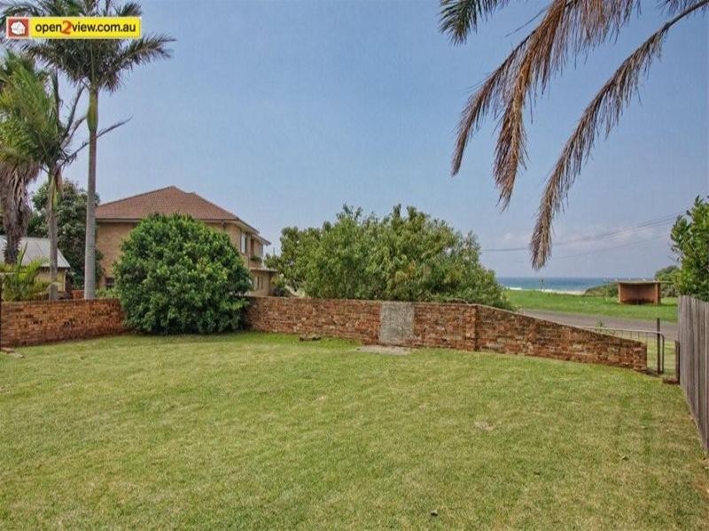 229 Lawrence Hargrave Drive, Thirroul NSW 2515