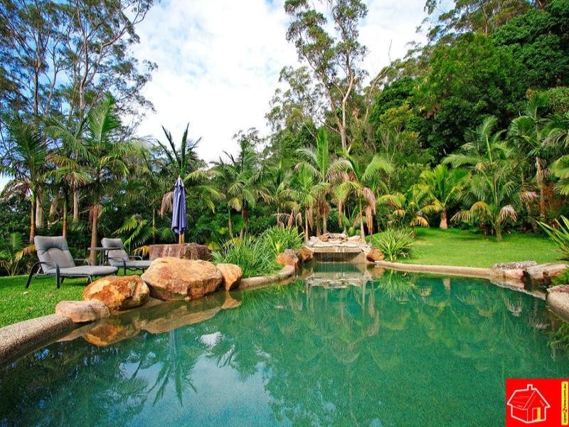 7 Parkwood Grove, Thirroul NSW 2515