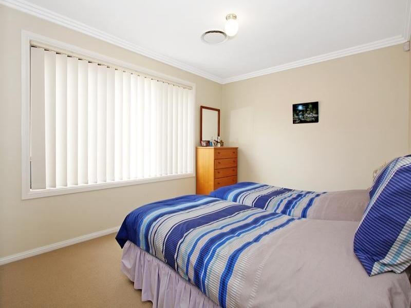 2/6 Barker Street, Balgownie NSW 2519
