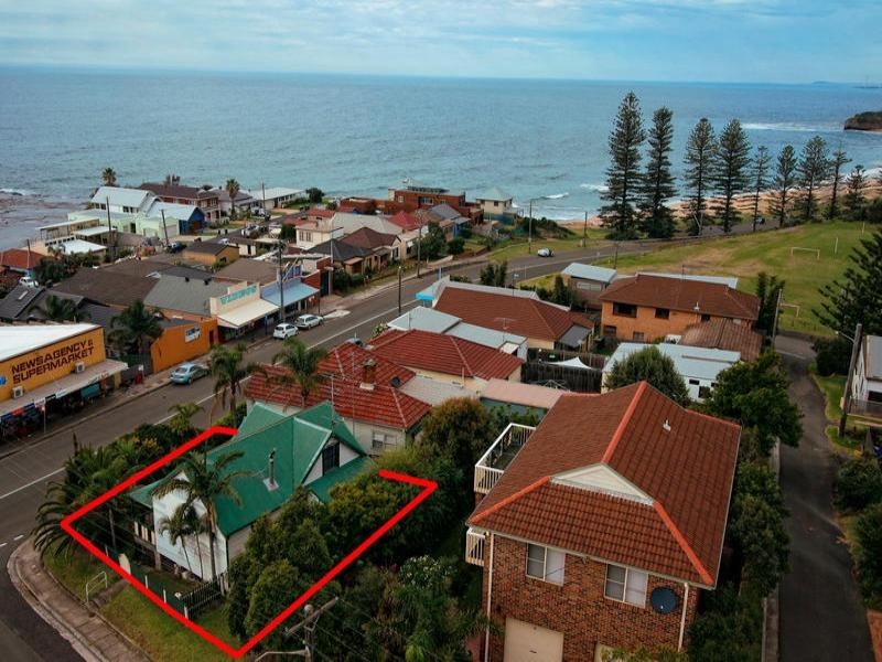 754 Lawrence Hargrave Drive, Coledale NSW 2515