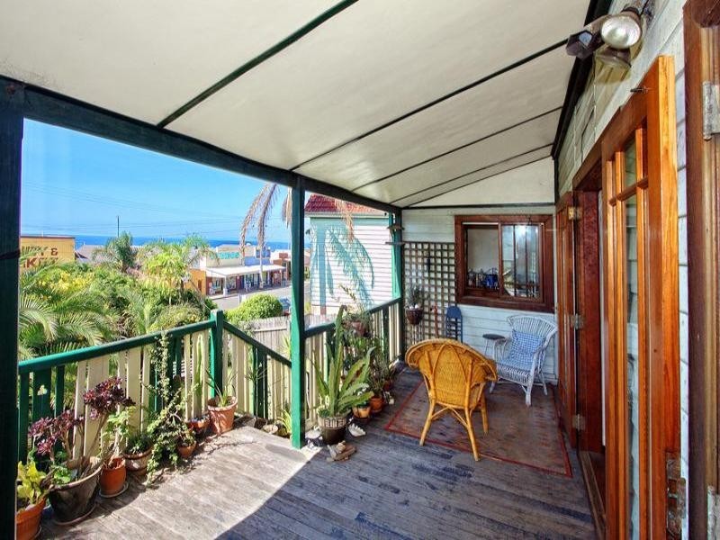 754 Lawrence Hargrave Drive, Coledale NSW 2515