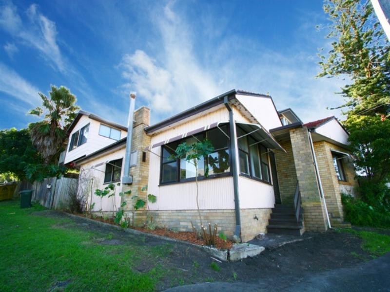 724 Lawrence hargrave Drive, Coledale NSW 2515