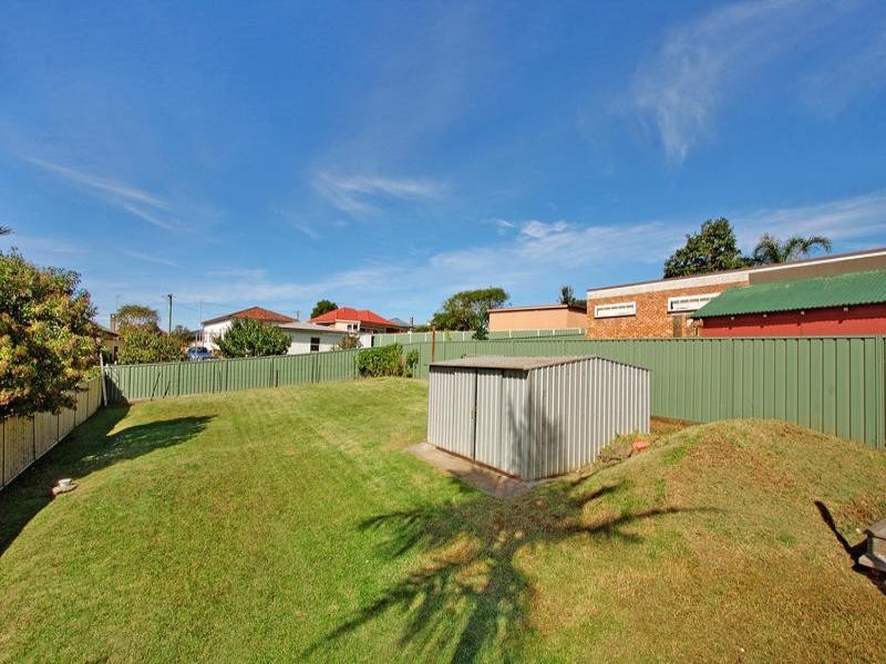 137 Princes Highway, Bulli NSW 2516