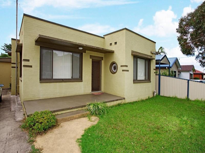 15 Byron Street, Bellambi NSW 2518