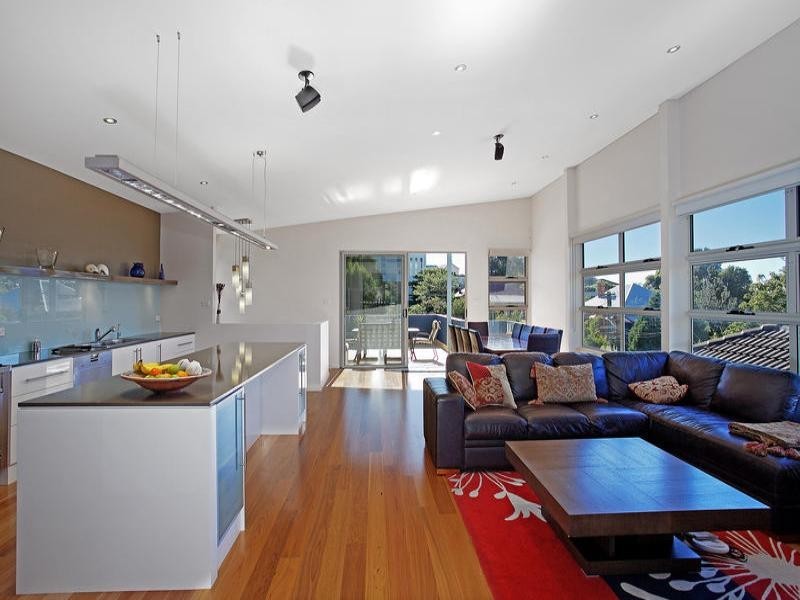 9 Young Street, Coledale NSW 2515