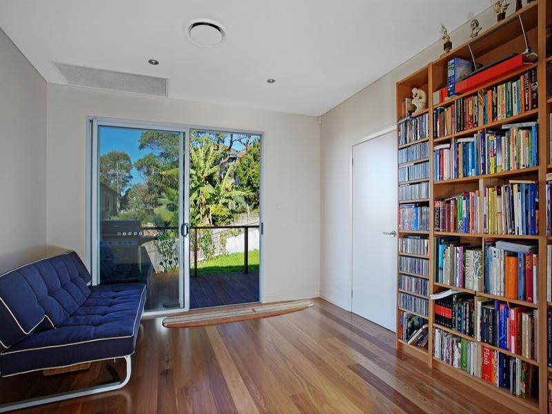 9 Young Street, Coledale NSW 2515