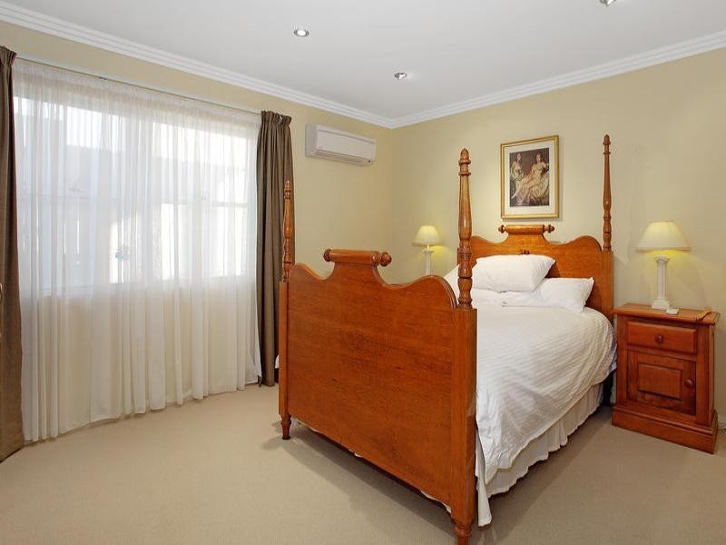 9 Young Street, Coledale NSW 2515
