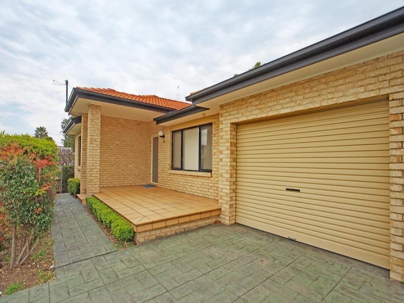 29 Bath Street, Thirroul NSW 2515