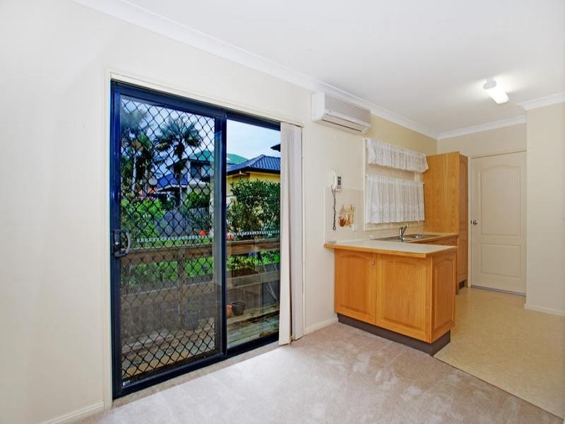 29 Bath Street, Thirroul NSW 2515