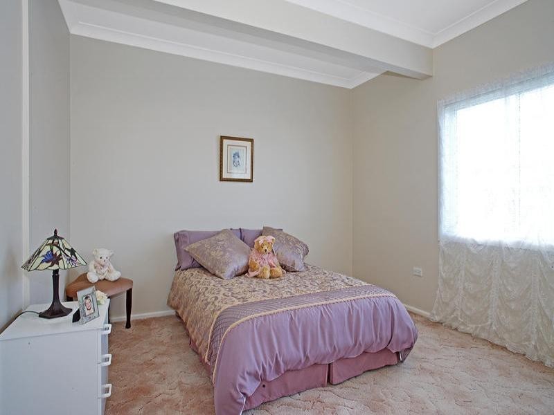 6 Henry Street, Tarrawanna NSW 2518