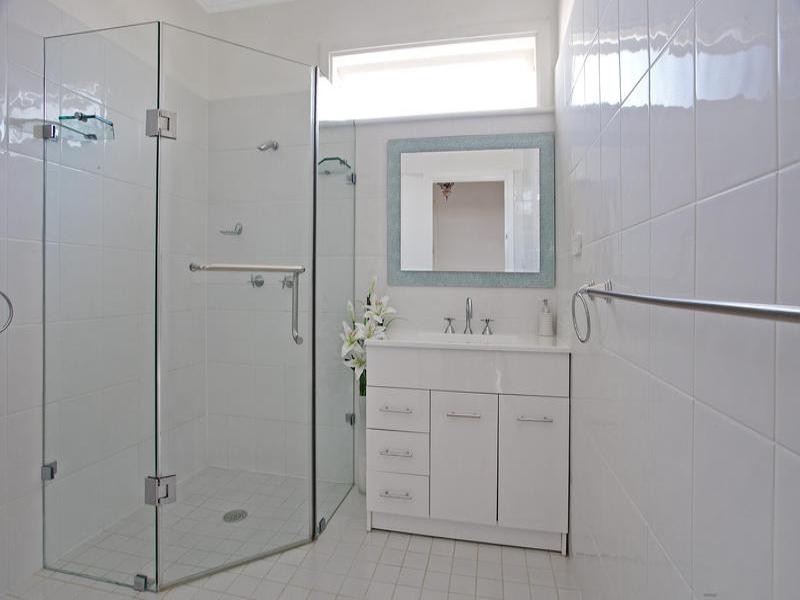 7 Guest Avenue, Fairy Meadow NSW 2519