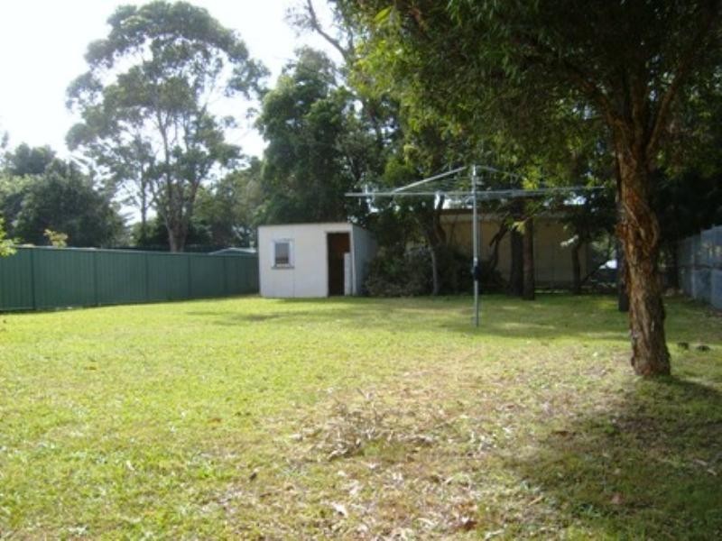 23 Railway Parade, Woonona NSW 2517