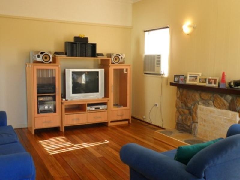 90 Caldwell Avenue, Tarrawanna NSW 2518