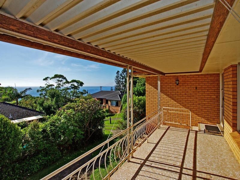 32 Broadridge Street, Wombarra NSW 2515