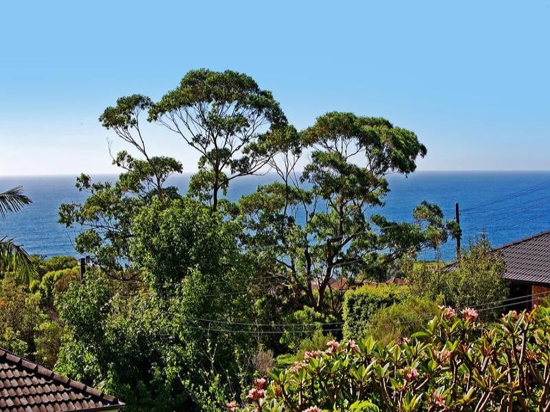 32 Broadridge Street, Wombarra NSW 2515