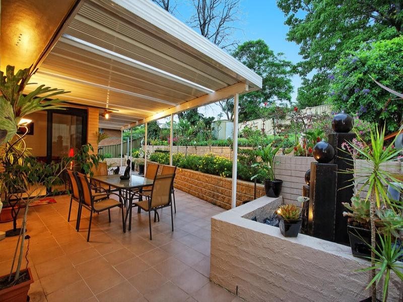 8 Kanangra Drive, Thirroul NSW 2515