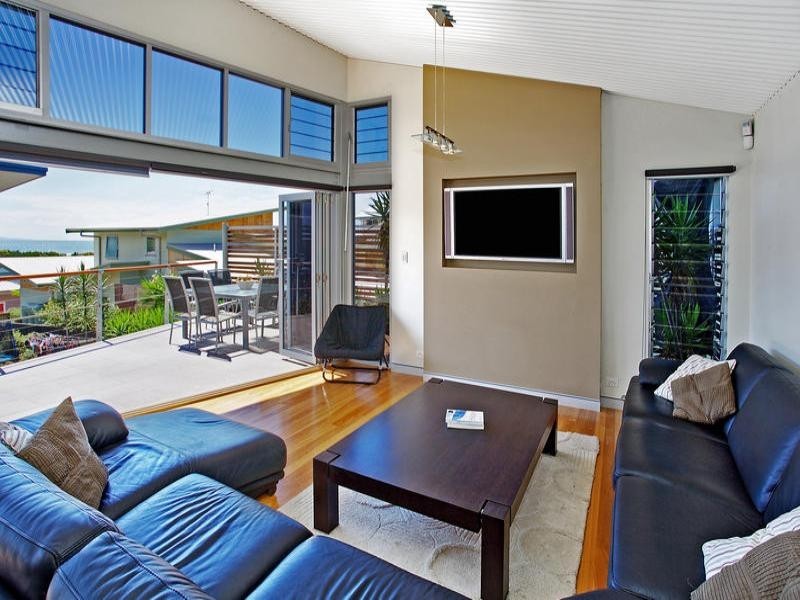 37 Aragan Circuit, Bulli NSW 2516