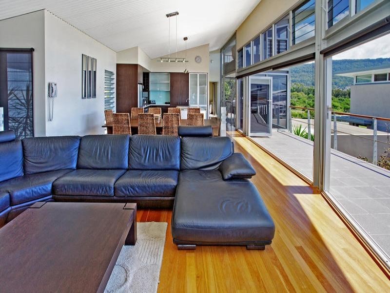 37 Aragan Circuit, Bulli NSW 2516