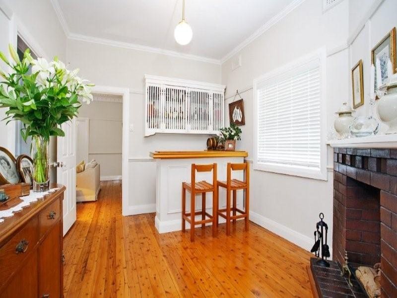 29 Raymond Road, Thirroul NSW 2515