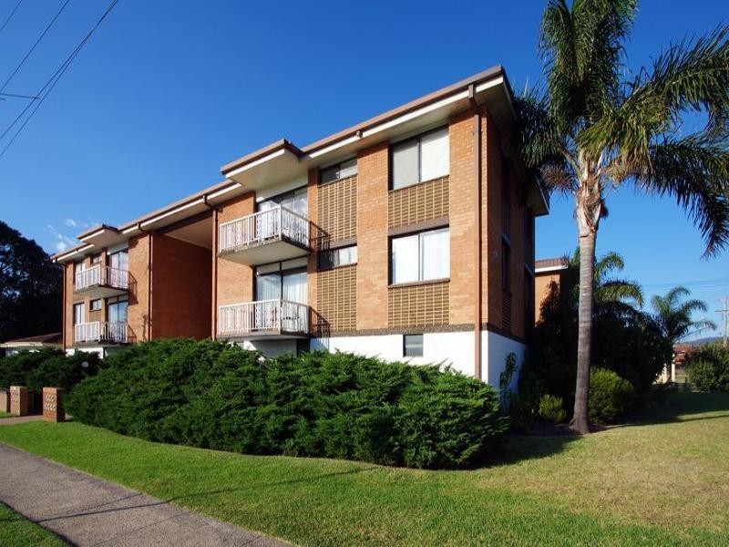 2/235 Lawrence Hargrave Drive, Thirroul NSW 2515