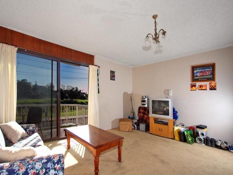 2/235 Lawrence Hargrave Drive, Thirroul NSW 2515