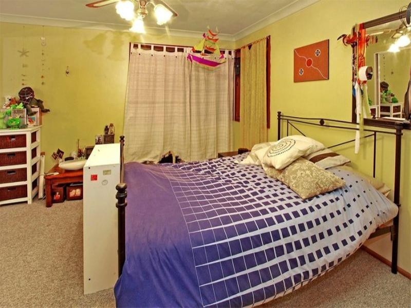 25 McCauley Street, Thirroul NSW 2515