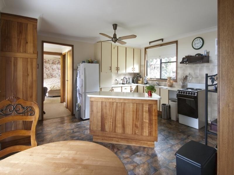 26 Squires Crescent, Coledale NSW 2515