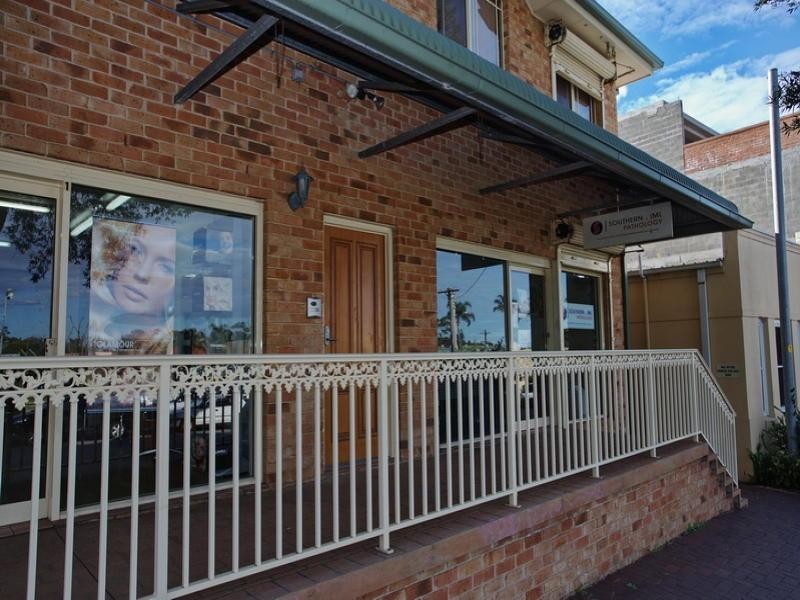 2/3 King Street, Thirroul NSW 2515