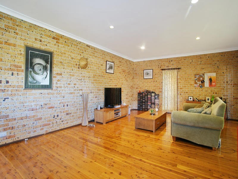 4 Gifford Street, Coledale NSW 2515