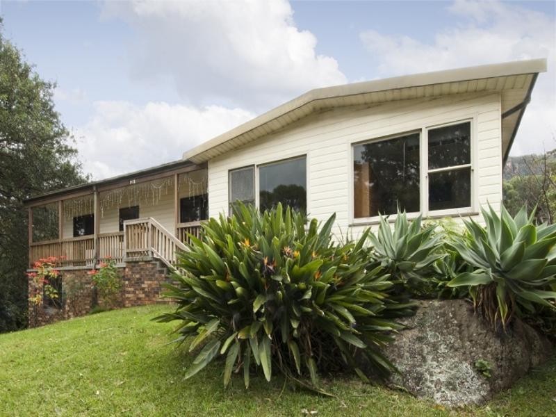 26 Squires Crescent, Coledale NSW 2515